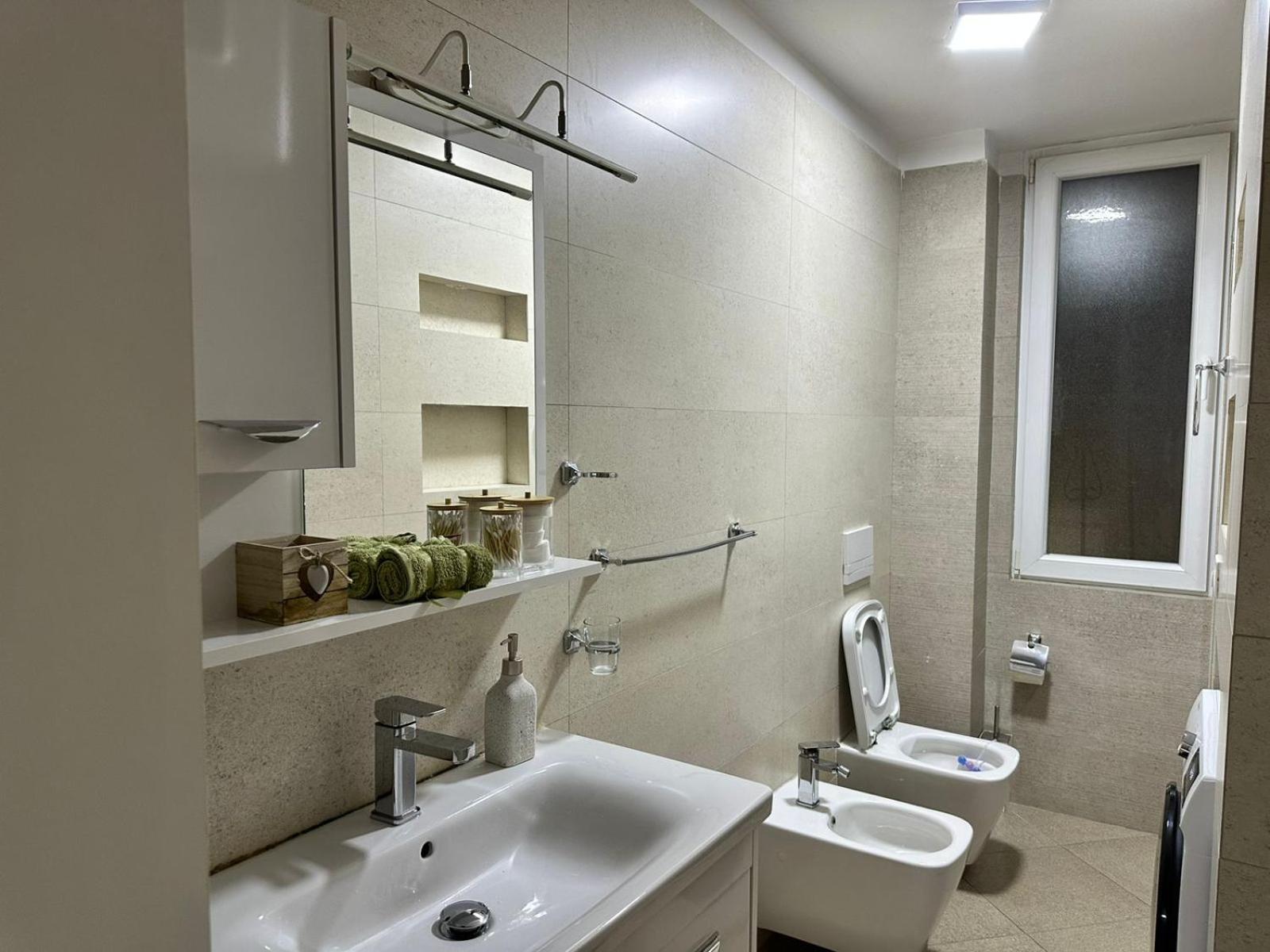 Sunshine Tirana, Blloku 2 Apartamento Tirana